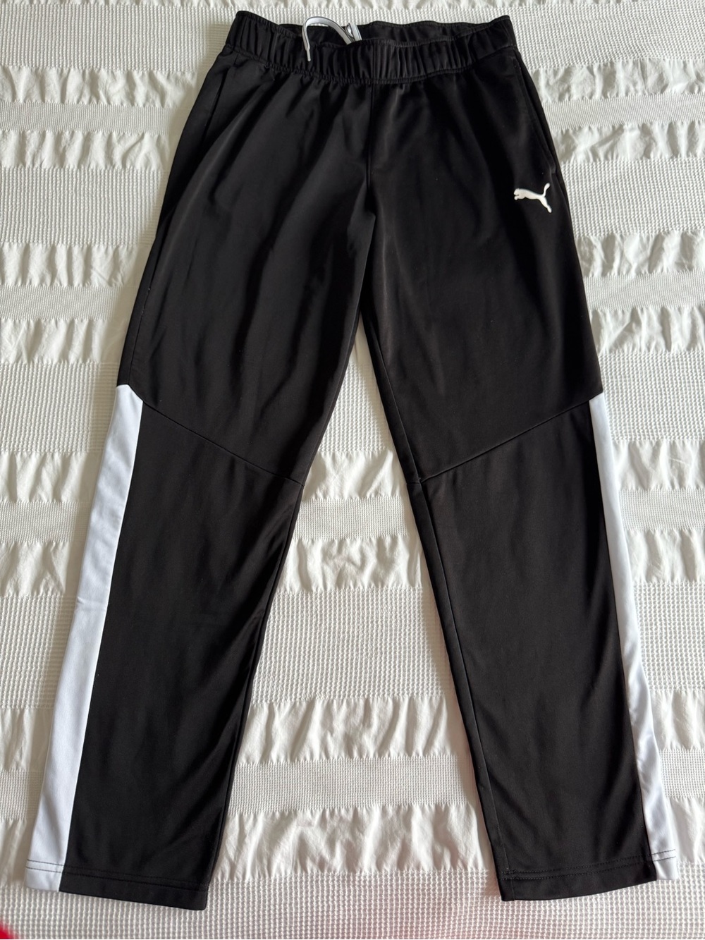 NWOT Puma Black and White Men's Athletic Joggers